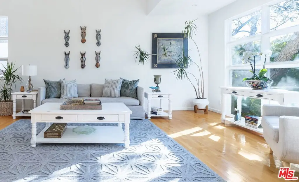Single Family Residence for rent at 12318 Dorothy Street, Los Angeles, CA featuring 4 beds and 4 baths