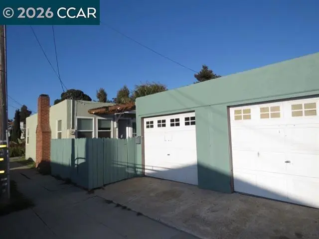 Single Family Residence for sale at 100 12th st, Richmond, CA featuring 2 beds and 2 baths