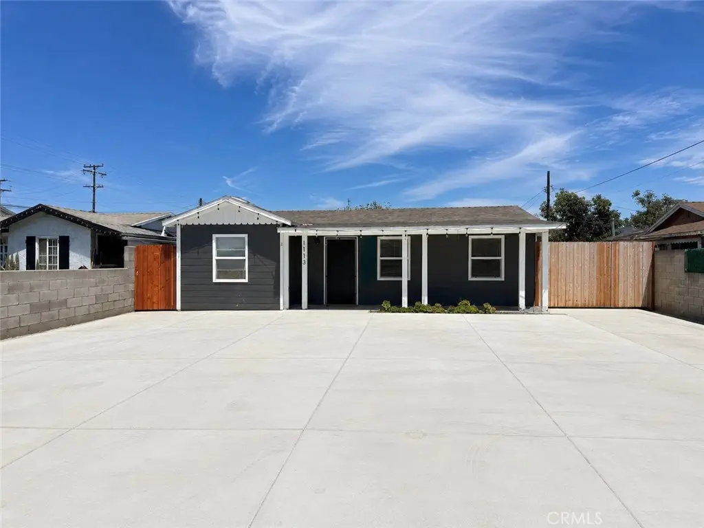 1113 S Golden West Avenue, Santa Ana, CA — listing photo 1