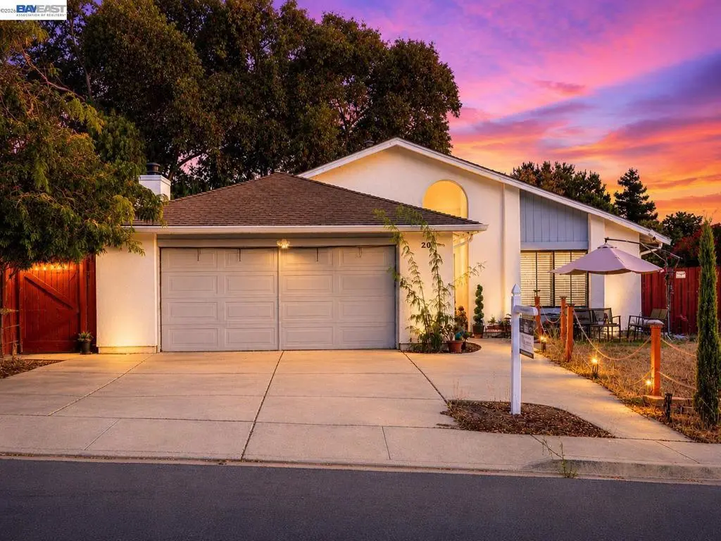 Single Family Residence for sale at 20 Dunes Way, Antioch, CA featuring 3 beds and 2 baths