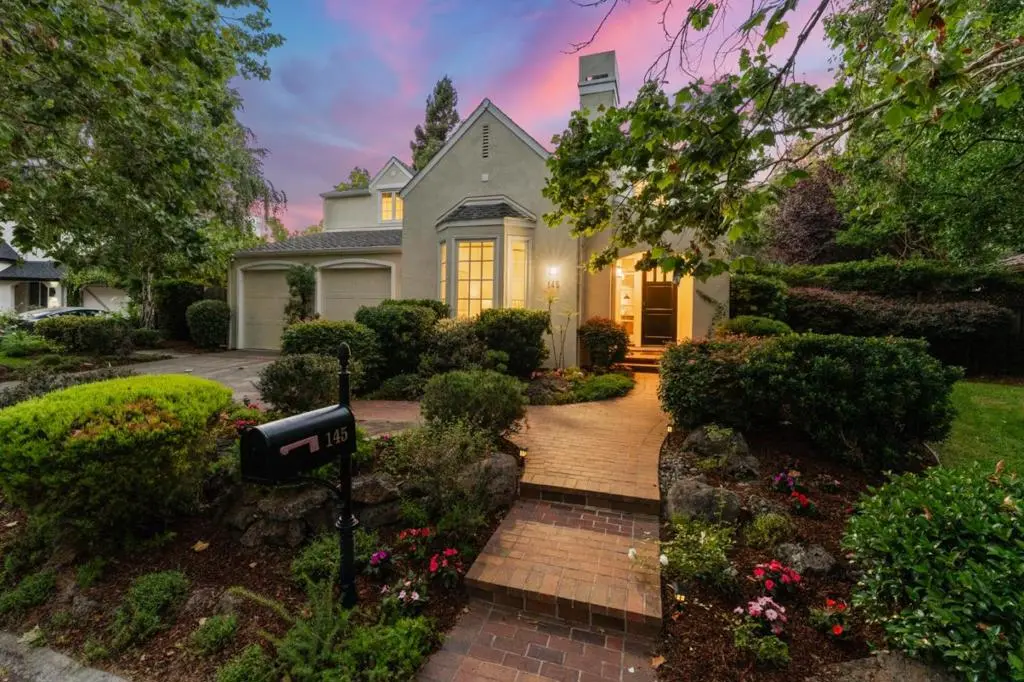 145 Gloria Circle, Menlo Park, CA — listing photo 1