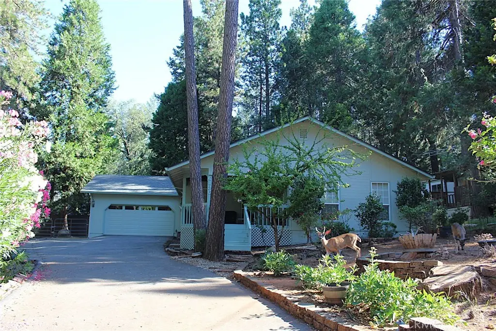 6186 Kilgord Court, Magalia, CA — listing photo 1