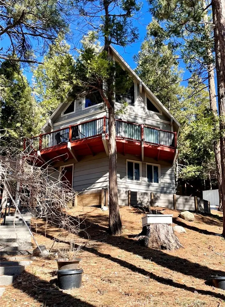 521 Grass Valley Road, Lake Arrowhead, CA — listing photo 1
