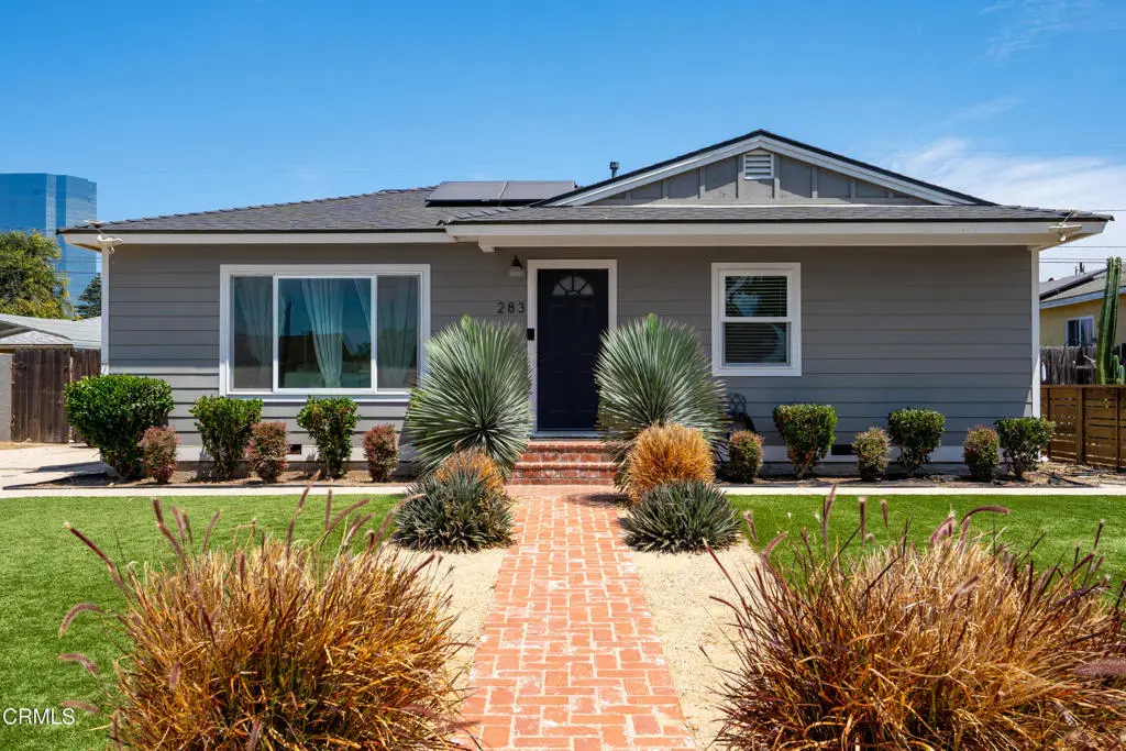 Single Family Residence for sale at 283 Lafayette Drive, Oxnard, CA featuring 2 beds and 1 bath