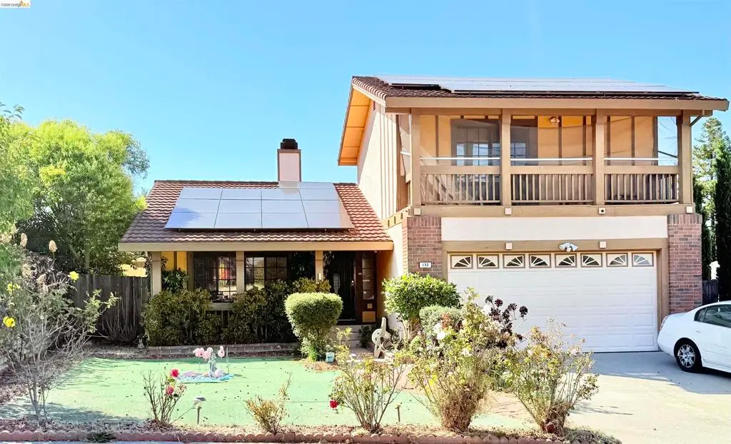 Single Family Residence for sale at 133 Meadowlark Way, Hercules, CA featuring 3 beds and 2 baths