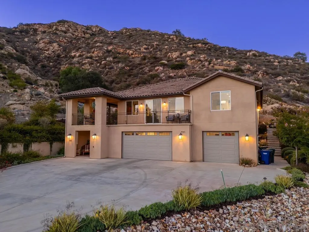 Single Family Residence for sale at 718 Stoneybrae Pl, Escondido, CA featuring 3 beds and 3 baths