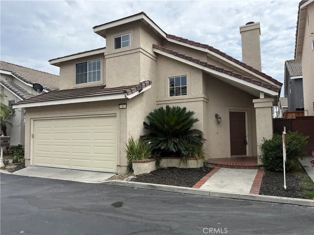 Condominium for sale at 4 Sherrelwood Court, Aliso Viejo, CA featuring 3 beds and 3 baths