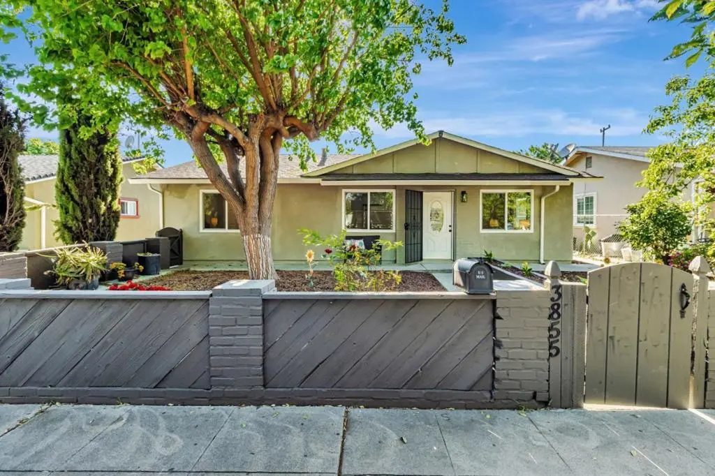 Single Family Residence for sale at 3855 KAUAI Drive, San Jose, CA featuring 4 beds and 2 baths
