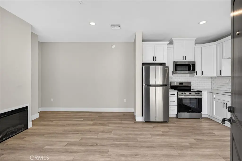 8414 Burnet Avenue, North Hills, CA — listing photo 1