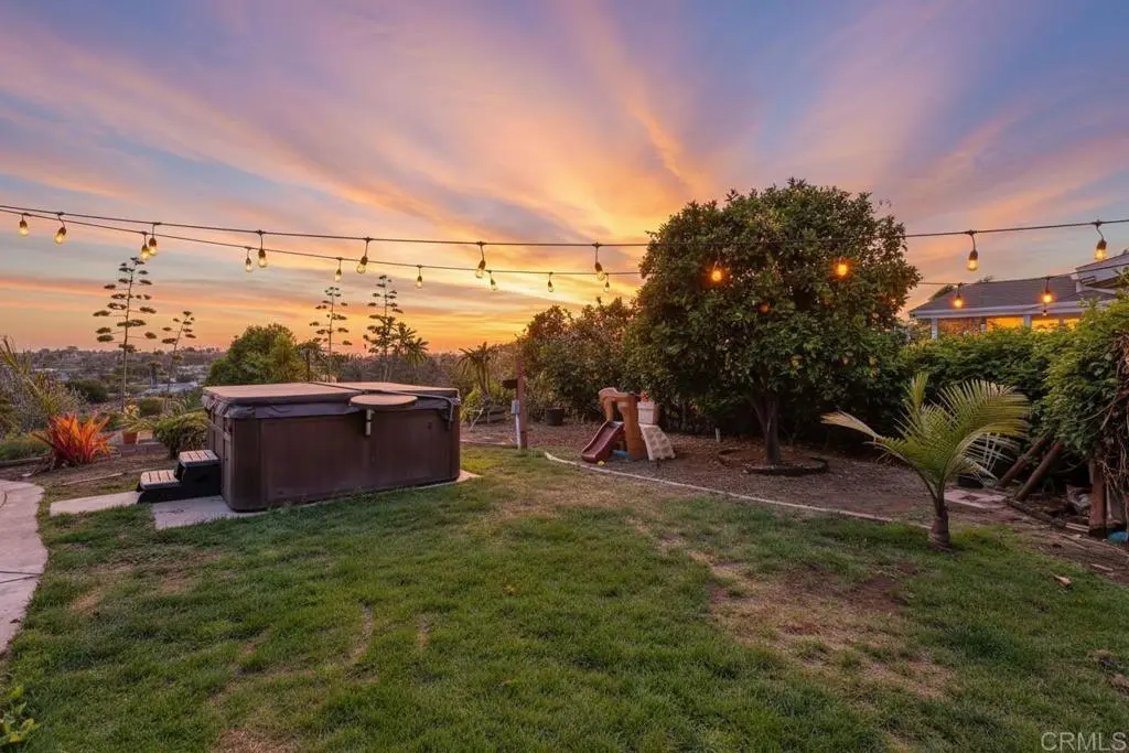 410 Santa Clara Drive, Vista, CA — listing photo 1