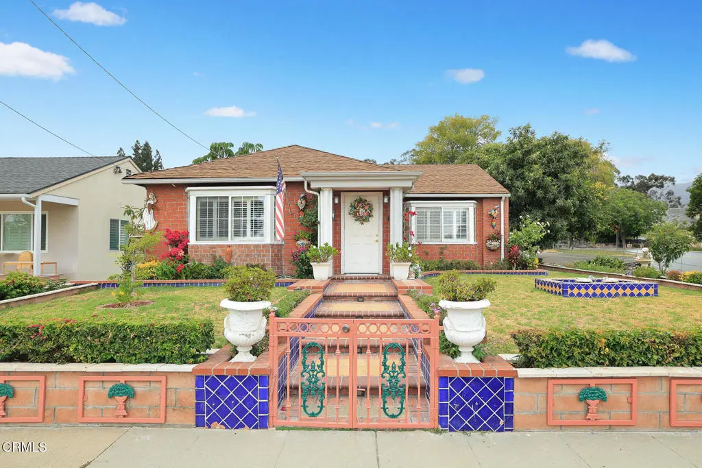 2399 White Street, Pasadena, CA — listing photo 1