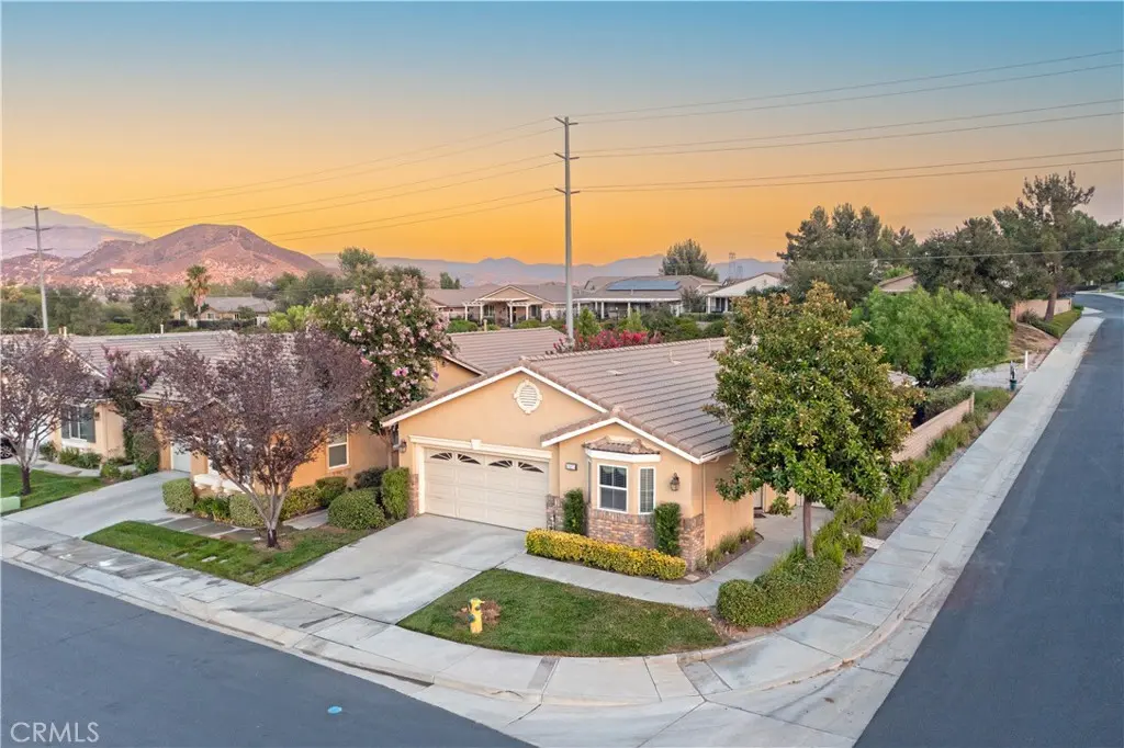 1523 Big Bend, Beaumont, CA — listing photo 1