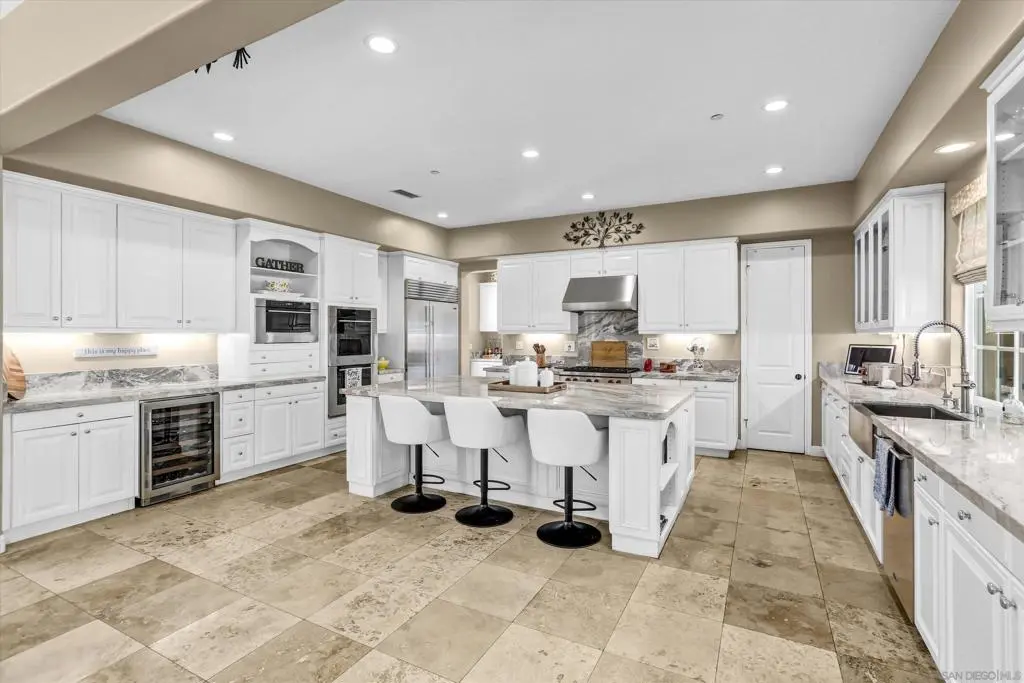 Single Family Residence for sale at 452 Evening View Drive, Chula Vista, CA featuring 7 beds and 6 baths