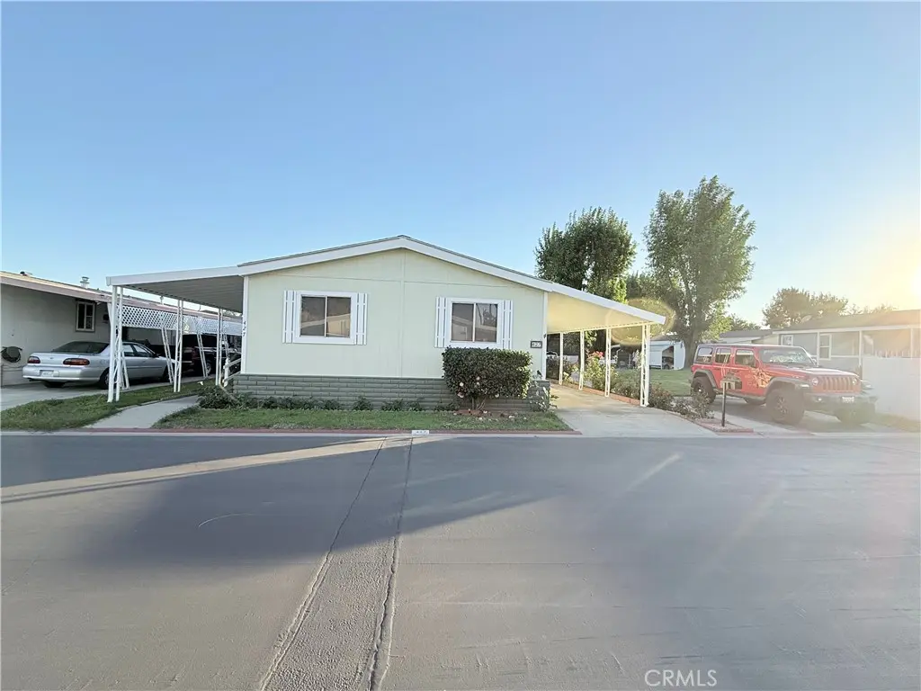 1456 Philadelphia 427, Ontario, CA — listing photo 1