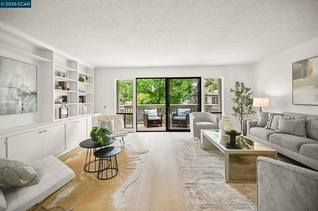 Condominium for sale at 1525 Canyonwood Ct 3, Walnut Creek, CA featuring 3 beds and 3 baths