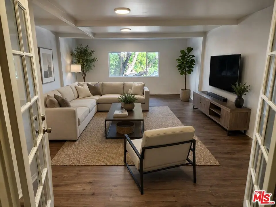 4531 VAN NUYS, Sherman Oaks, CA — listing photo 1