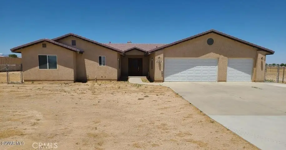 Single Family Residence for sale at 8009 W Avenue D12, Lancaster, CA featuring 4 beds and 4 baths
