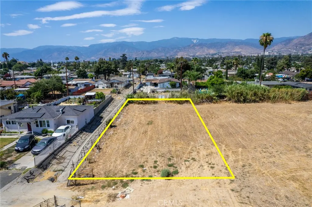 25604 Walker, San Bernardino, CA — listing photo 1