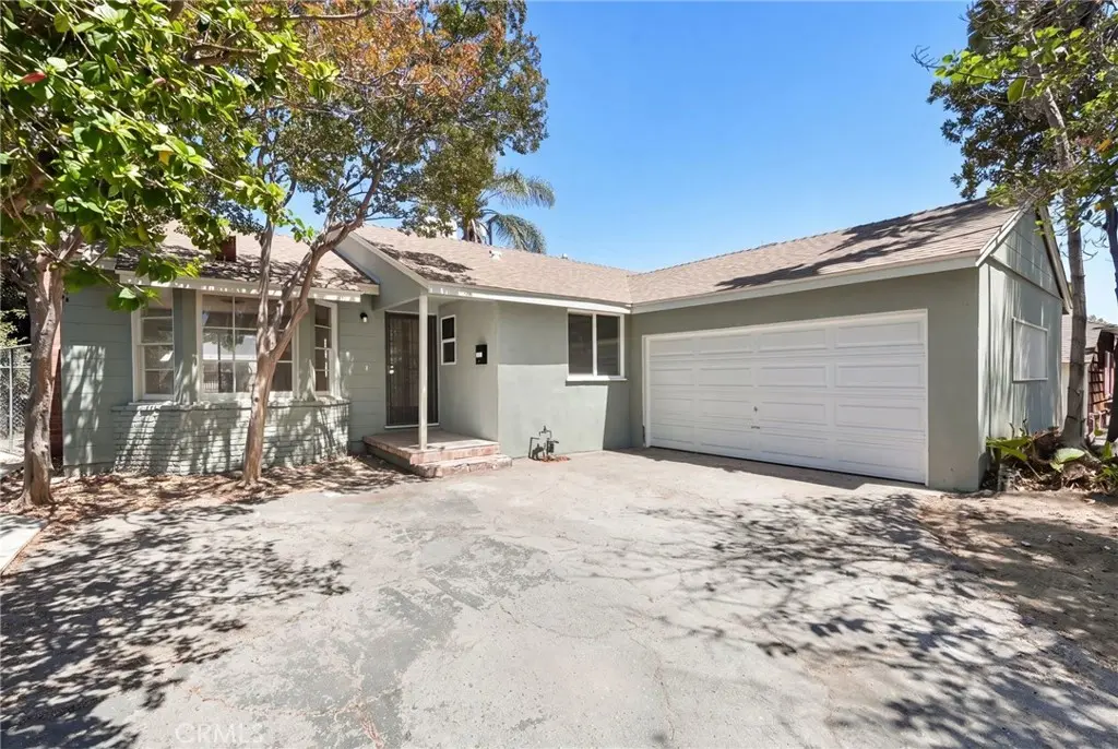 7656 Teesdale Avenue, North Hollywood, CA — listing photo 1