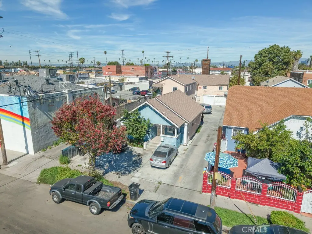 Quadruplex for sale at 245 W 73rd, Los Angeles, CA