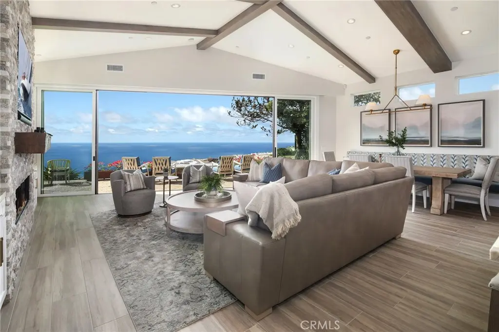 Residential Lease for rent at 33971 Nauticus Isle, Dana Point, Orange County, CA featuring 2 beds and 3 baths