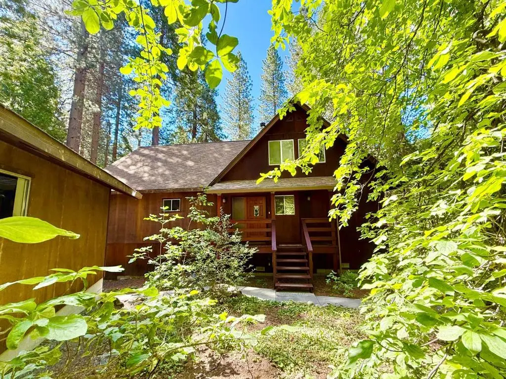 2624 Indian Rock Road, Dorrington, CA — listing photo 1