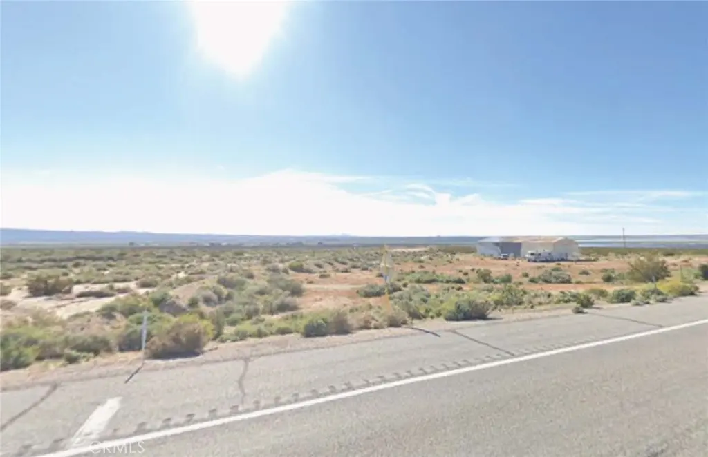 32750 Highway 14, Cantil, CA — listing photo 1