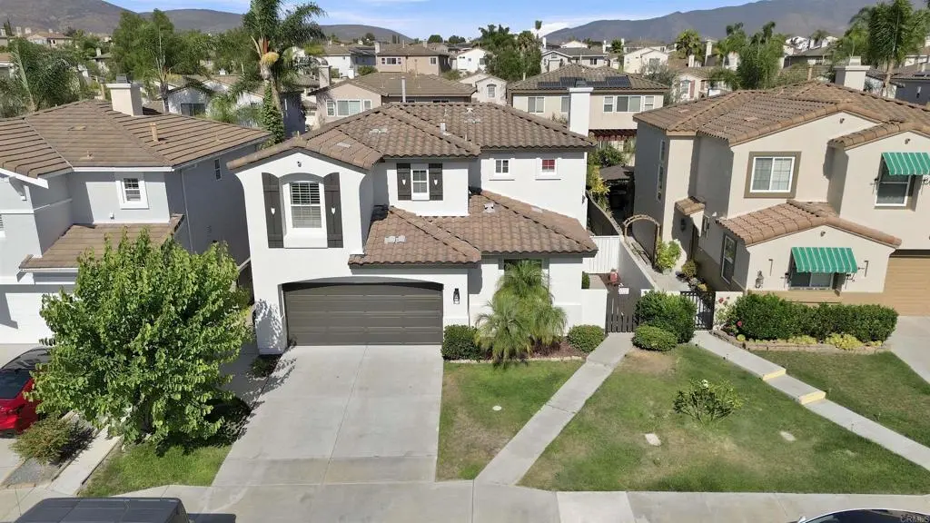 Single Family Residence for rent at 1431 Marble Canyon Way, Chula Vista, CA featuring 4 beds and 3 baths