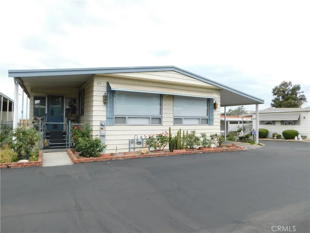 12582 2ND Street 32, Yucaipa, CA — listing photo 1