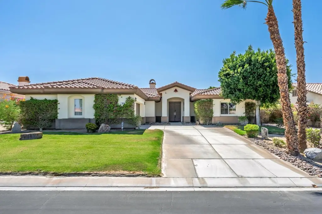 Single Family Residence for sale at 139 Saint Thomas Place, Rancho Mirage, CA featuring 3 beds and 3 baths