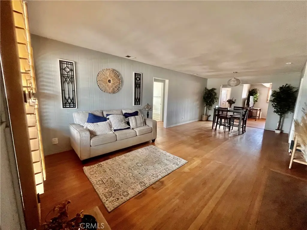 17259 Miller, Fontana, CA — listing photo 1