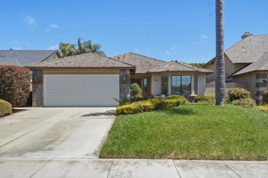 730 Nacional Court, Salinas, CA — listing photo 1