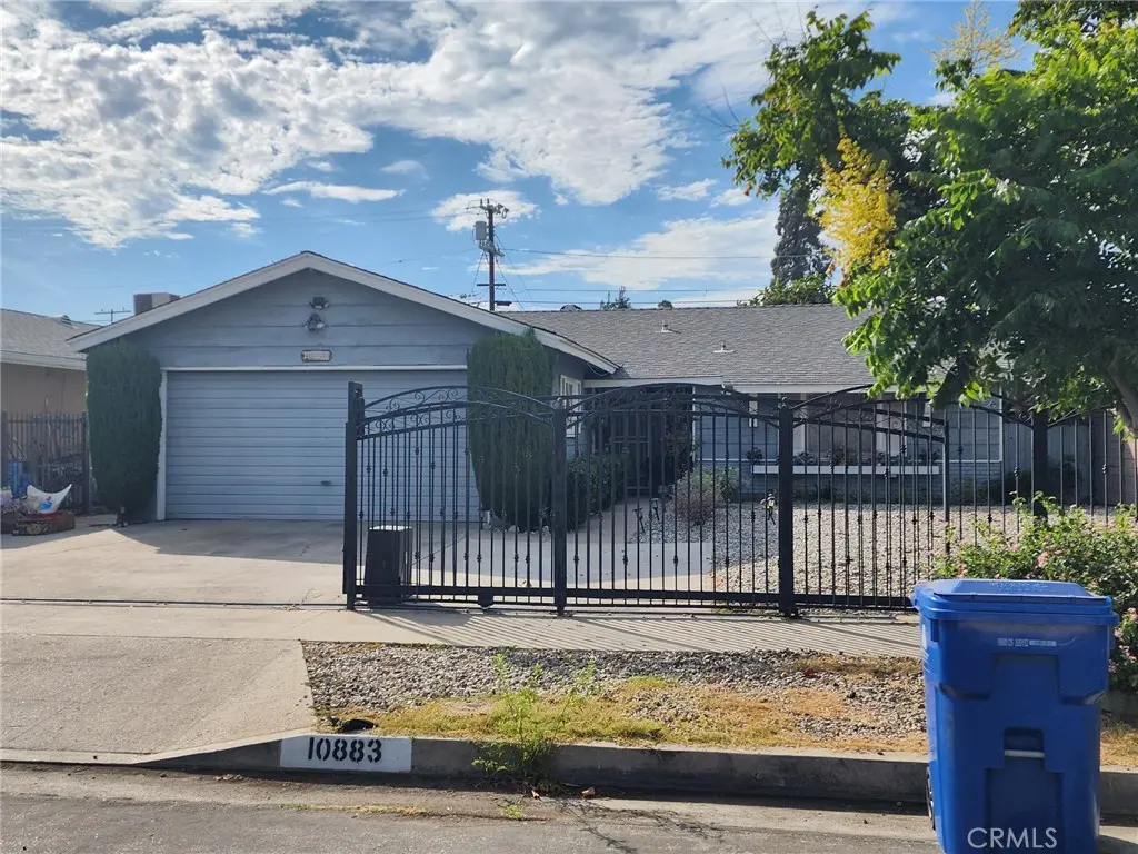 10883 Vinedale, Sun Valley, CA — listing photo 1