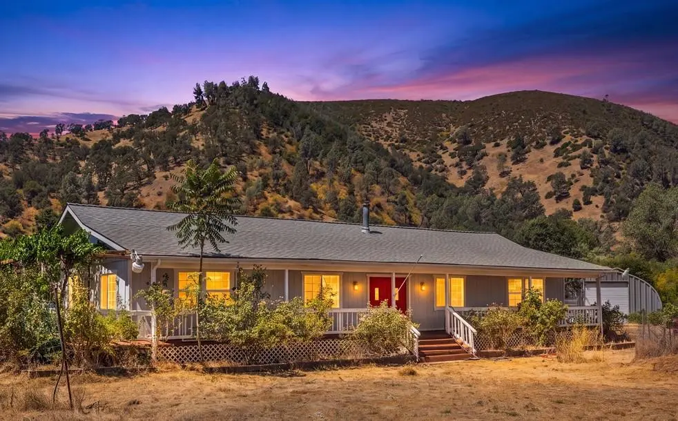 1633 New Long Valley Road, Clearlake Oaks, CA — listing photo 1