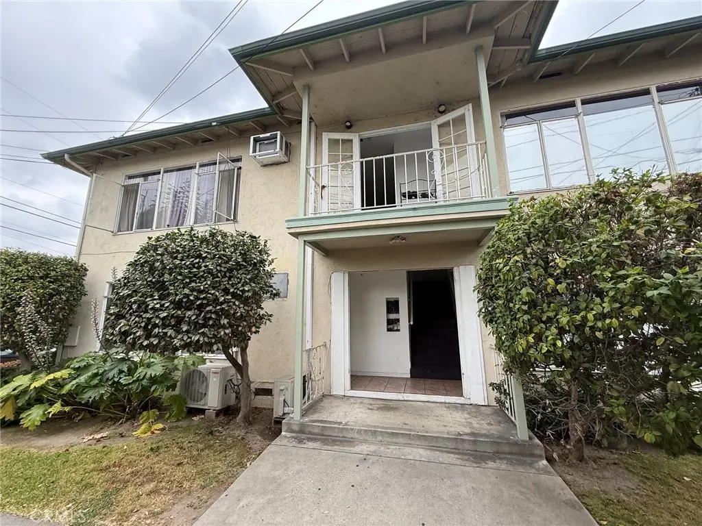 Residential Lease for rent at 5719 Noel Drive A, Temple City, Los Angeles County, CA featuring 2 beds and 1 bath