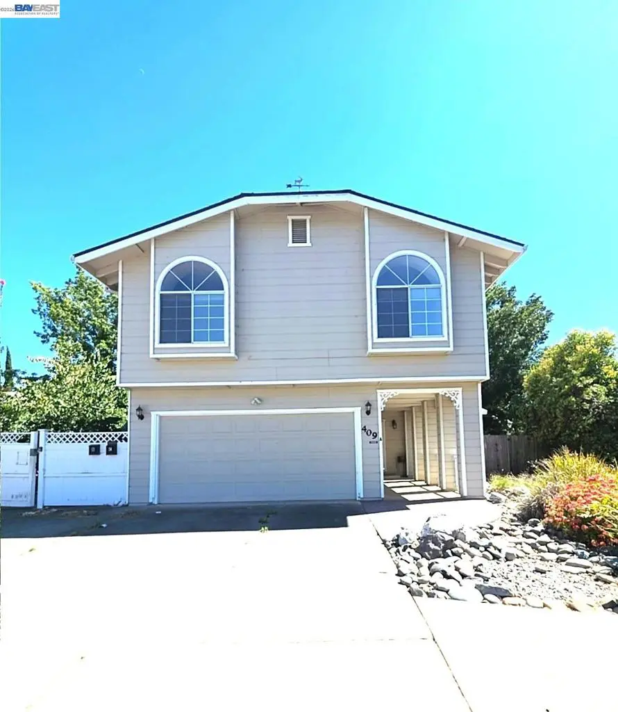 Single Family Residence for sale at 409 Avalon Way, Suisun City, CA featuring 6 beds and 4 baths