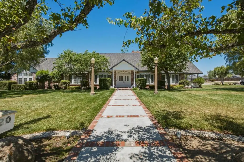 Single Family Residence for sale at 2020 Sunset Drive, Hollister, CA featuring 4 beds and 3 baths