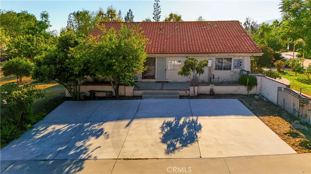 Single Family Residence for rent at 10123 finch ave, Rancho Cucamonga, CA featuring 3 beds and 2 baths