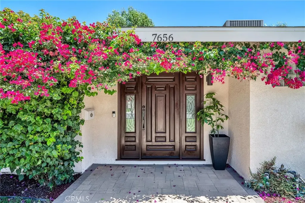 7656 Lasaine, Northridge, CA — listing photo 1