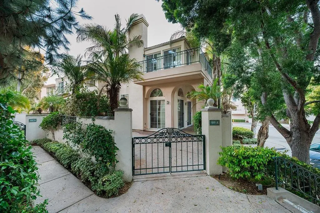 Townhouse for rent at 5105 Renaissance Ave A, San Diego, CA featuring 3 beds and 3 baths