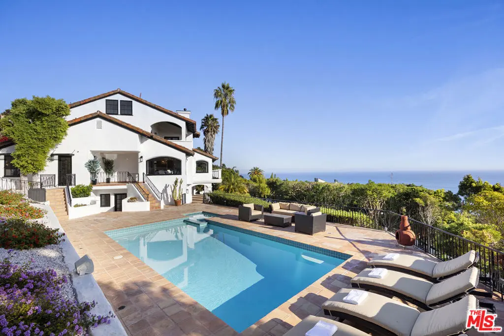 Single Family Residence for rent at 3909 Villa Costera, Malibu, CA featuring 5 beds and 6 baths