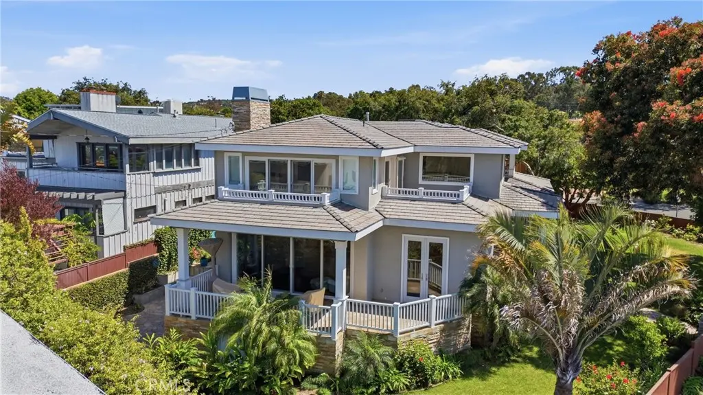 Residential Lease for rent at 628 Via Monte Doro, Redondo Beach, Los Angeles County, CA featuring 4 beds and 4 baths