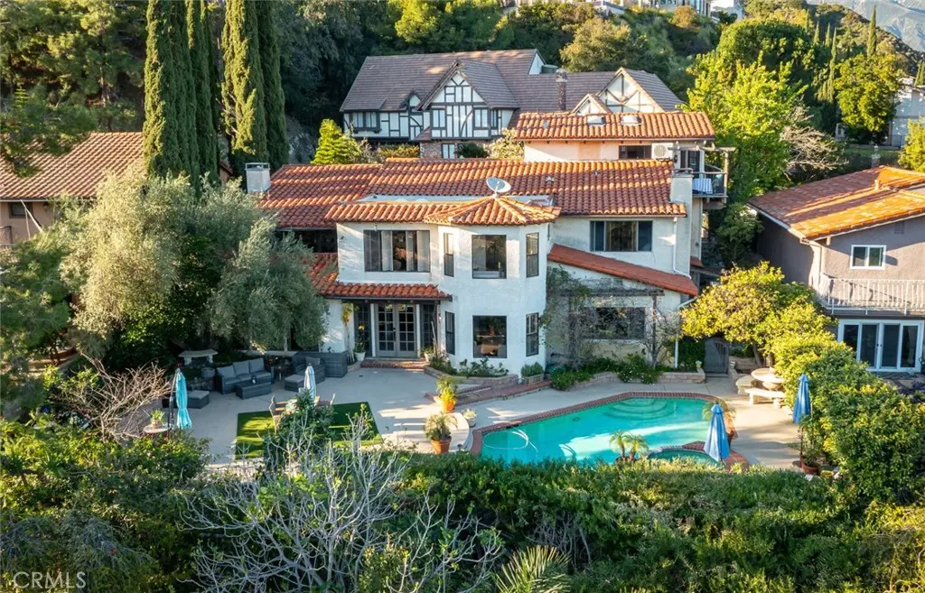 Residential Lease for rent at 3216 Beaudry Terrace, Glendale, Los Angeles County, CA featuring 4 beds and 4 baths