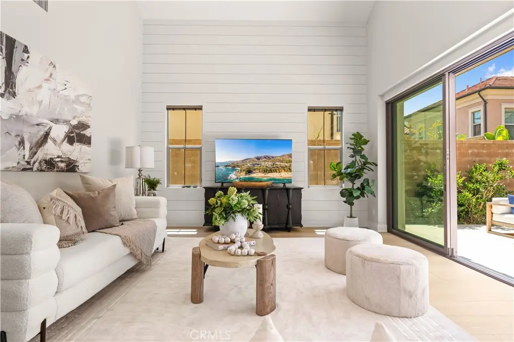 Condominium for sale at 105 Yellow Iris, Irvine, CA featuring 4 beds and 4 baths