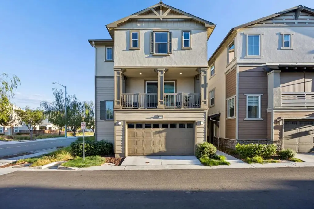 Single Family Residence for sale at 37751 Hickory Street, Newark, CA featuring 4 beds and 4 baths