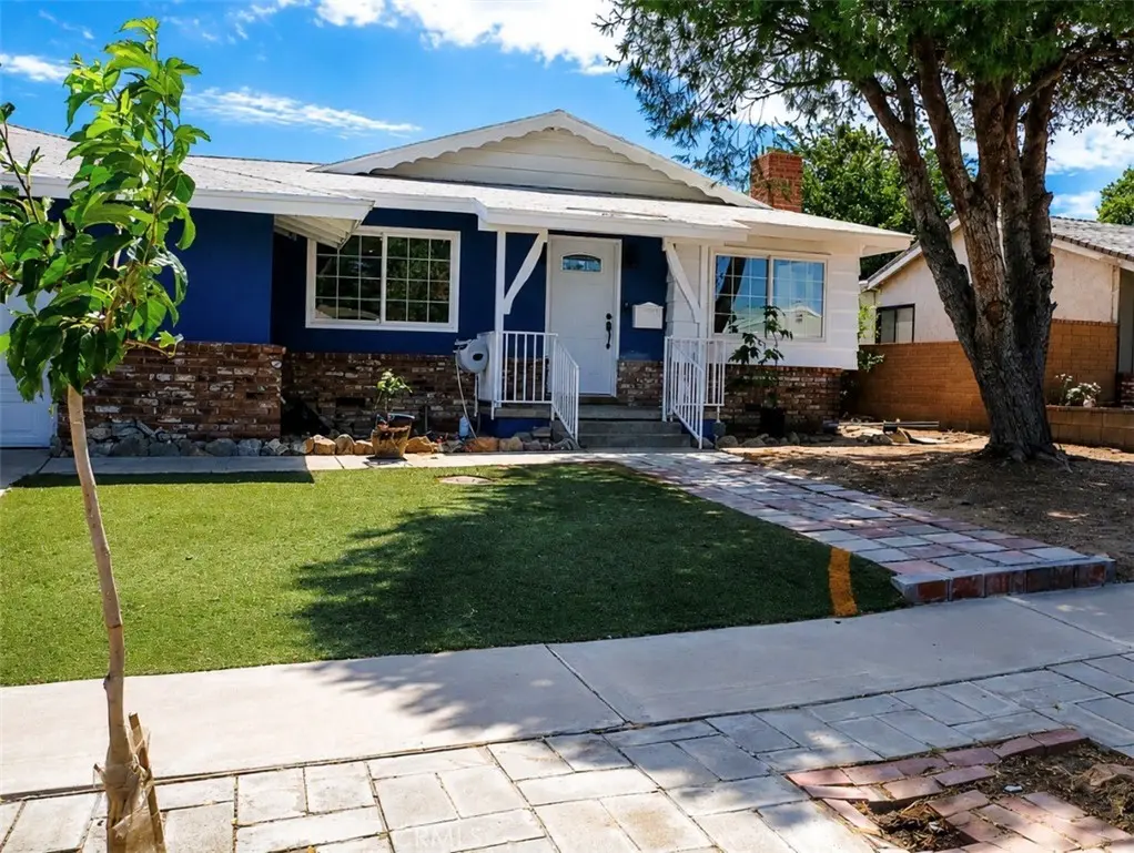Single Family Residence for sale at 44220 Kirkland, Lancaster, CA featuring 3 beds and 2 baths