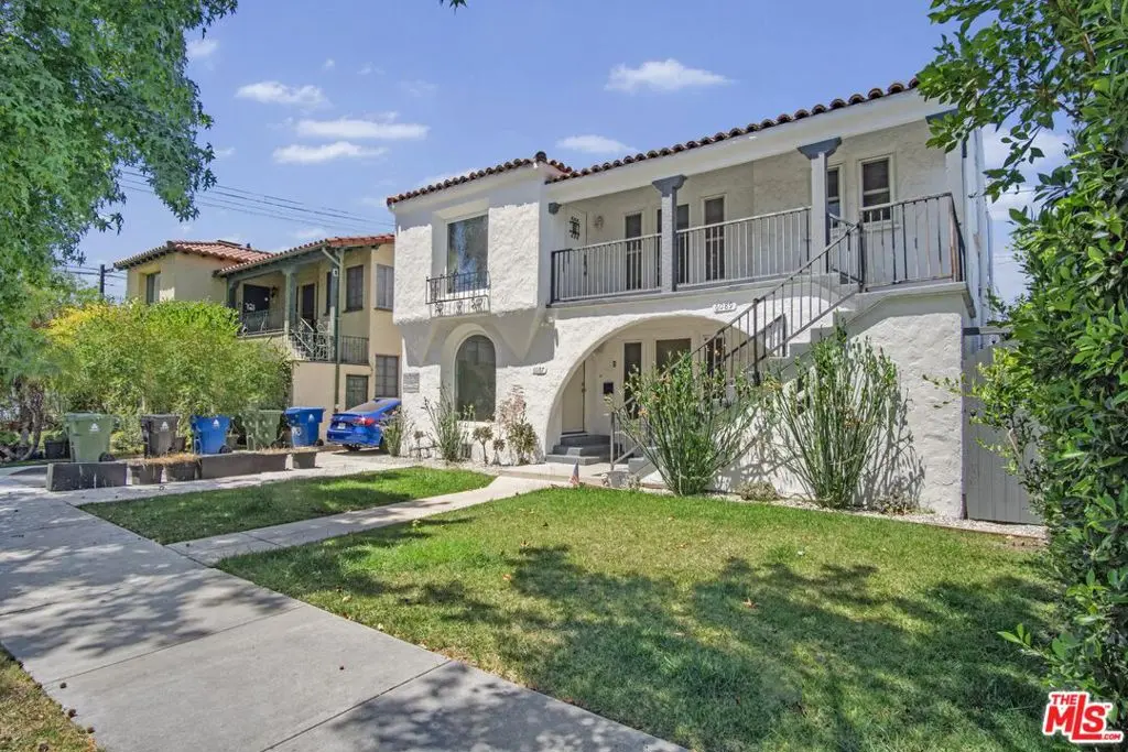 Residential Lease for rent at 6087 Horner Street, Los Angeles, Los Angeles County, CA featuring 3 beds and 1 bath