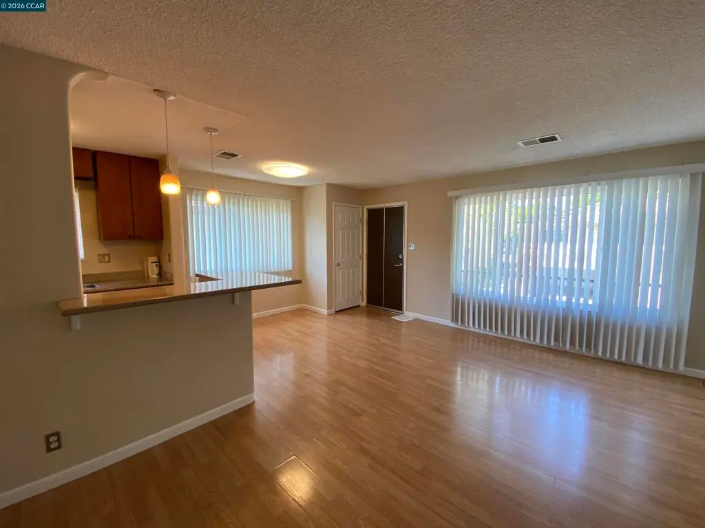 Condominium for rent at 2118 Peppertree Way, Antioch, CA featuring 2 beds and 1 bath