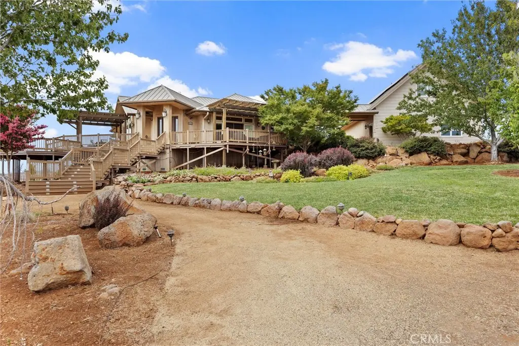 8120 Cohasset, Chico, CA — listing photo 1