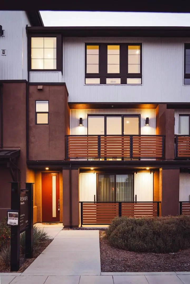 Condominium for sale at 15506 Sackett Court, Los Gatos, CA featuring 3 beds and 3 baths